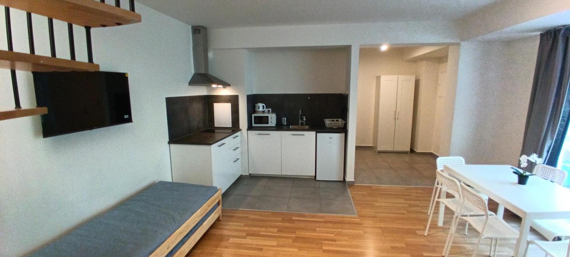 Brand New Two #25 In Elite Close To Center Apartmán